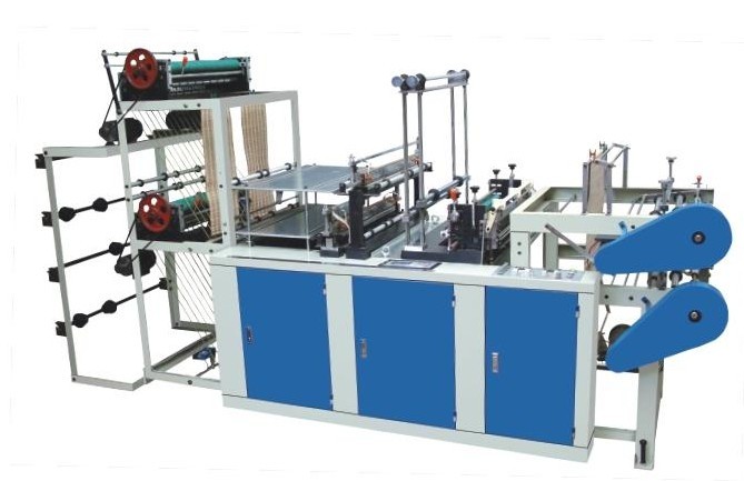 FQCD-600型 电脑双层连卷点断制袋机