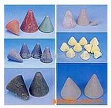 供应厂家批发研磨材料（树脂石、三角石）