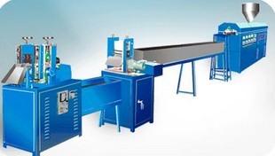PVC-系列单色、多色橡皮擦挤出成型机